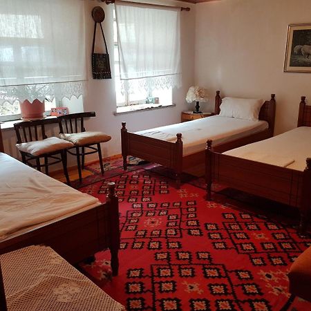 Eva Guesthouse Gjirokastër 外观 照片