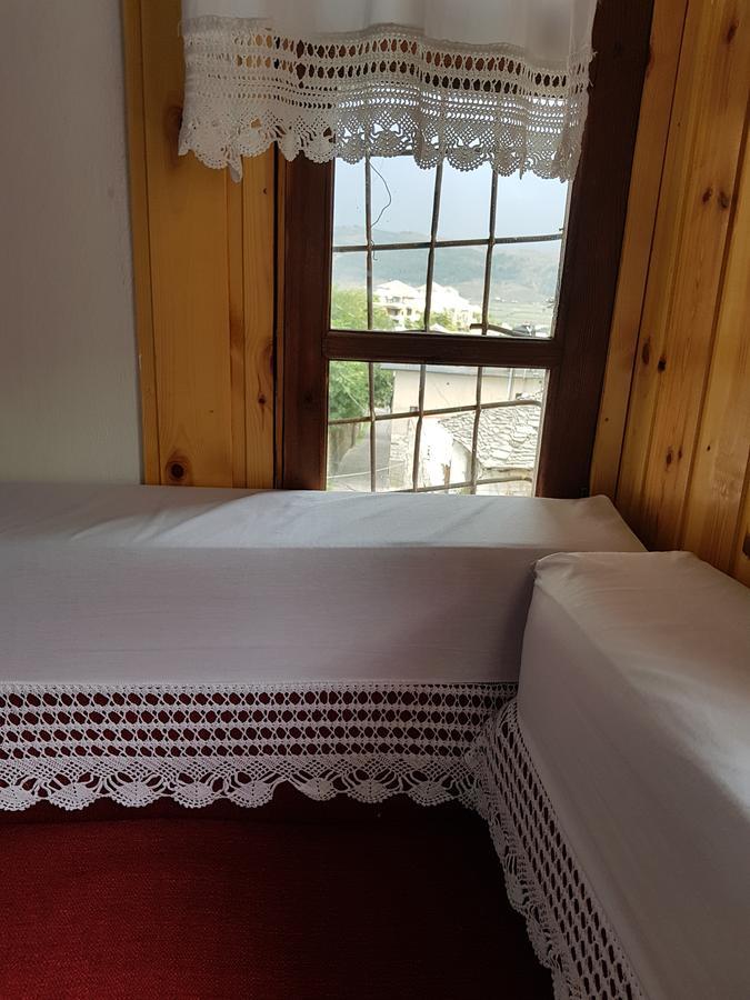 Eva Guesthouse Gjirokastër 外观 照片
