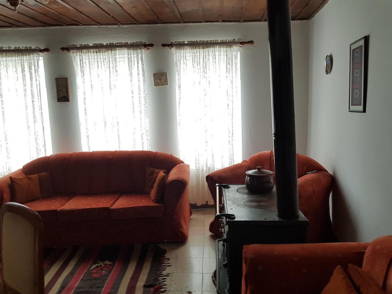 Eva Guesthouse Gjirokastër 外观 照片